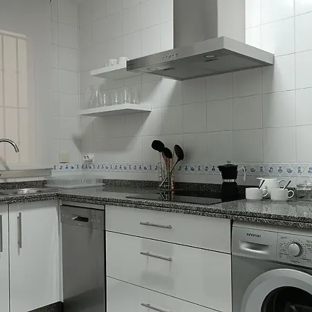 Sherryflat Aina Parking Apartment